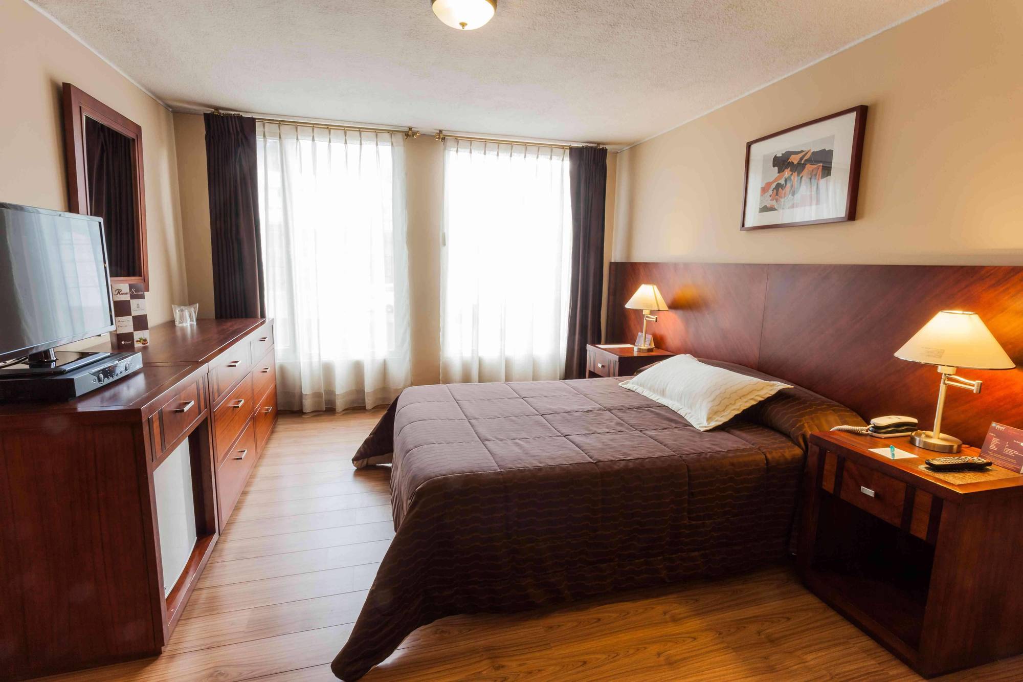 Hotel Fenix 3*