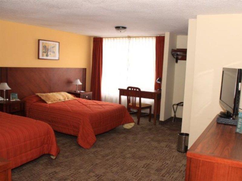 Hotel Fenix 3*